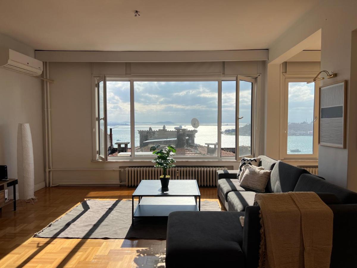 Daire Renovated 5br With Sea View