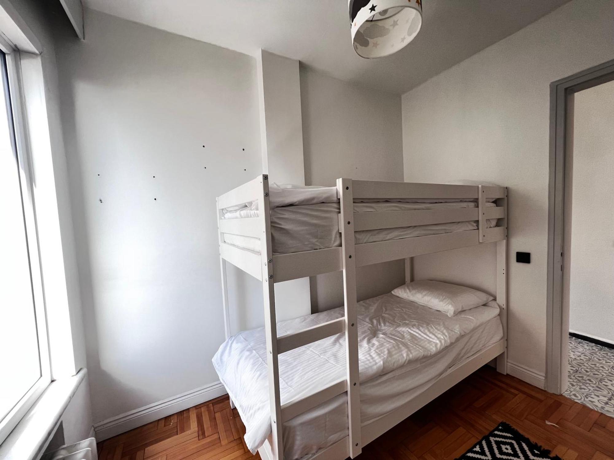 Renovated 5br With Sea View Daire *